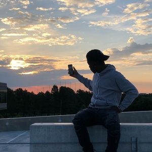 Meet your Posher, Chris